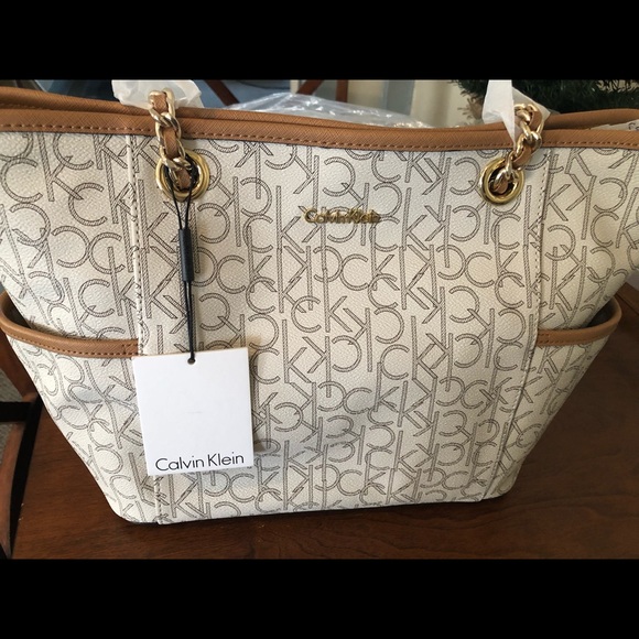 Calvin Klein CK Handbag-Sold another site - Picture 4 of 8